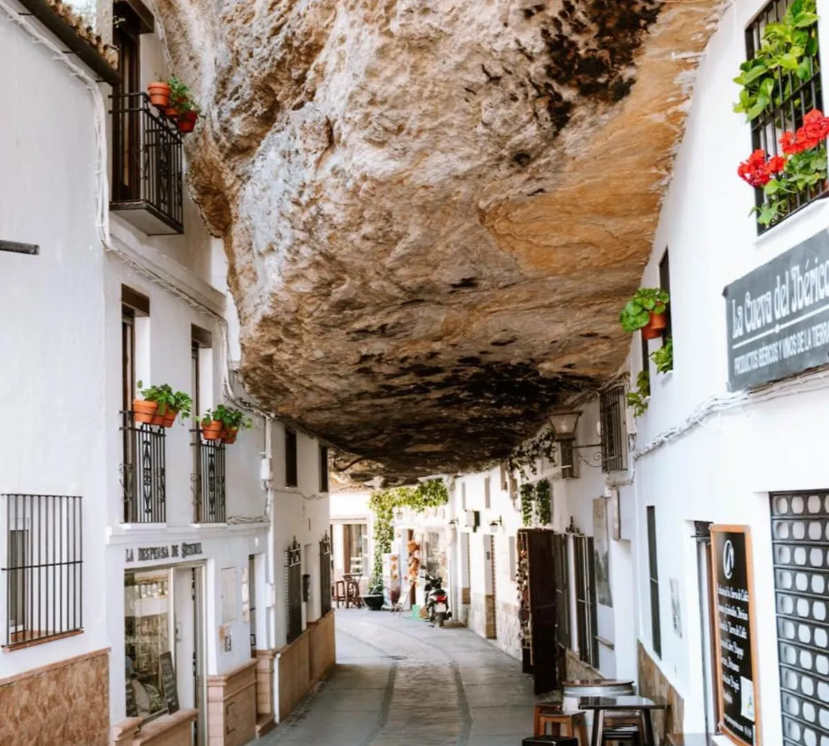 Casa Rural El Rincon De La Yedra Setenil De Las Bodegas 0*,